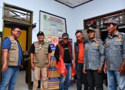 Asrul Sani Periksa Ruangan Penyimpanan Surat Suara Pemilu