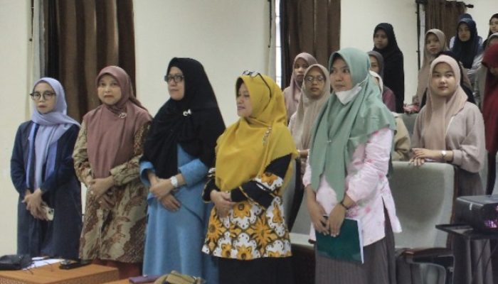 Mahasiswa Ilmu Komunikasi UIN Alauddin Makassar Gelar Pelatihan KTI Berbasis Mendeley