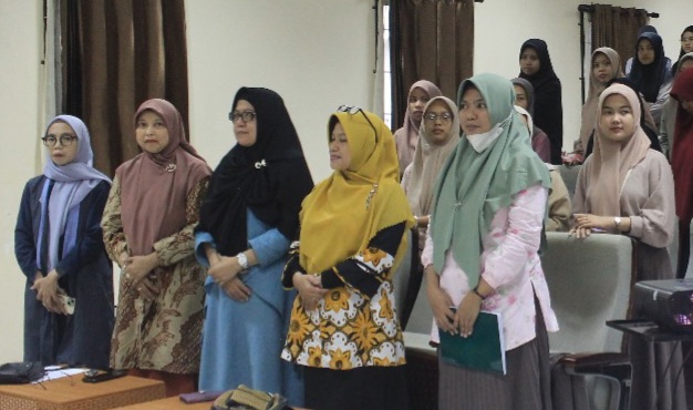 Mahasiswa Ilmu Komunikasi UIN Alauddin Makassar Gelar Pelatihan KTI Berbasis Mendeley