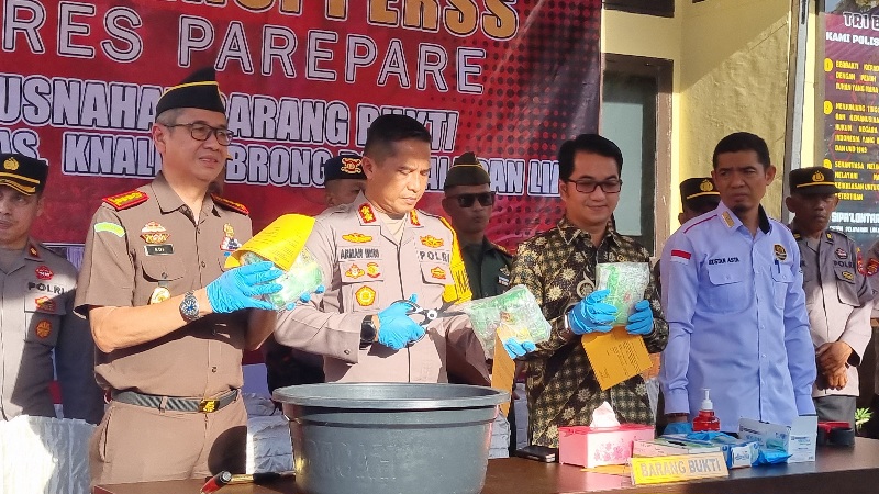 Polres Parepare, Gelar Pemusnahan Barang Bukti Tindak Pidana