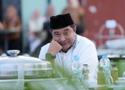 Pj Gubernur Bahtiar dan Keluarga Salat Id di Masjid Kubah 99 Asmaul Husna