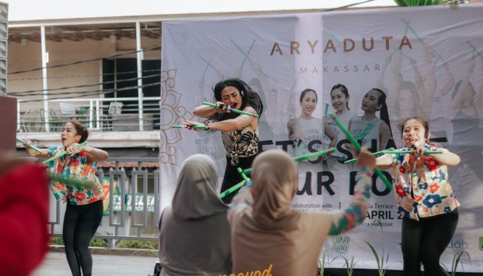 Manjakan Pengunjung, Aryaduta Sediakan Pound Fit di Teras Hotel