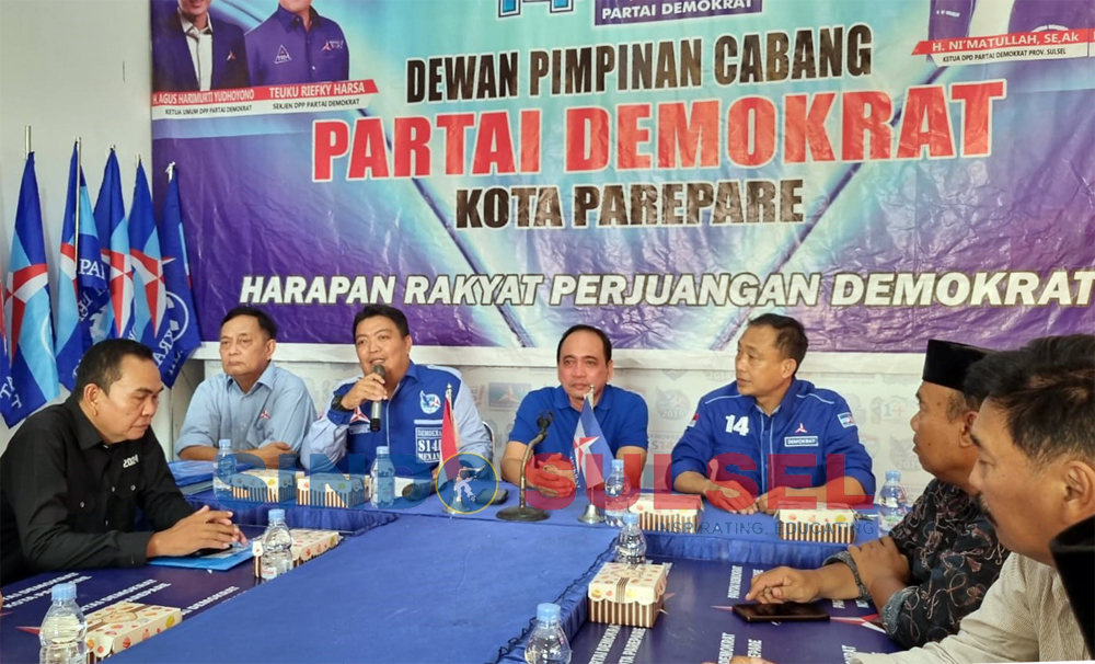 Kembalikan Formulir, TQ Disambut Ketua Demokrat Parepare