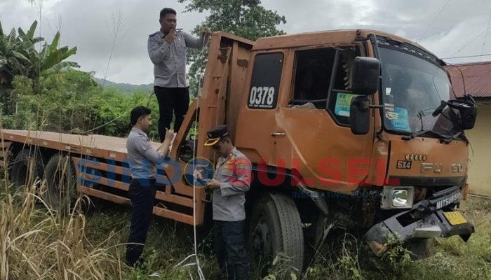 Truk Kontainer Penyebab Kecelakaan Beruntun di Sidrap Kelebihan Muatan