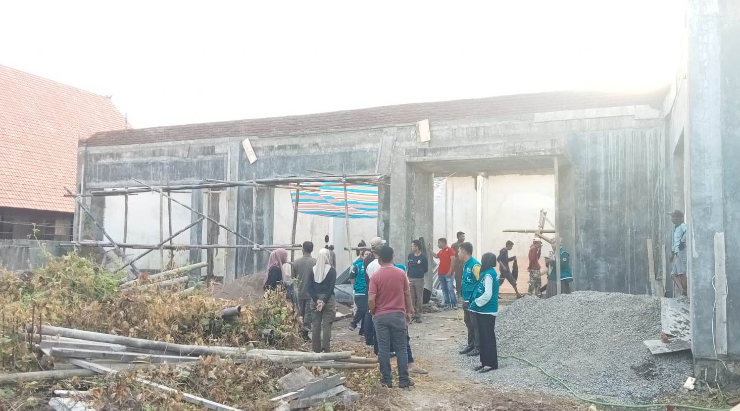Langgar Aturan, Pembangunan Rumah di Depan Rujab Bupati Takalar Disetop