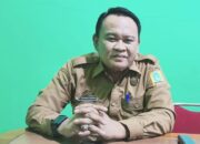 Pemda Sinjai Geram, Bakal Calon Bupati Pasang Spanduk di Pohon