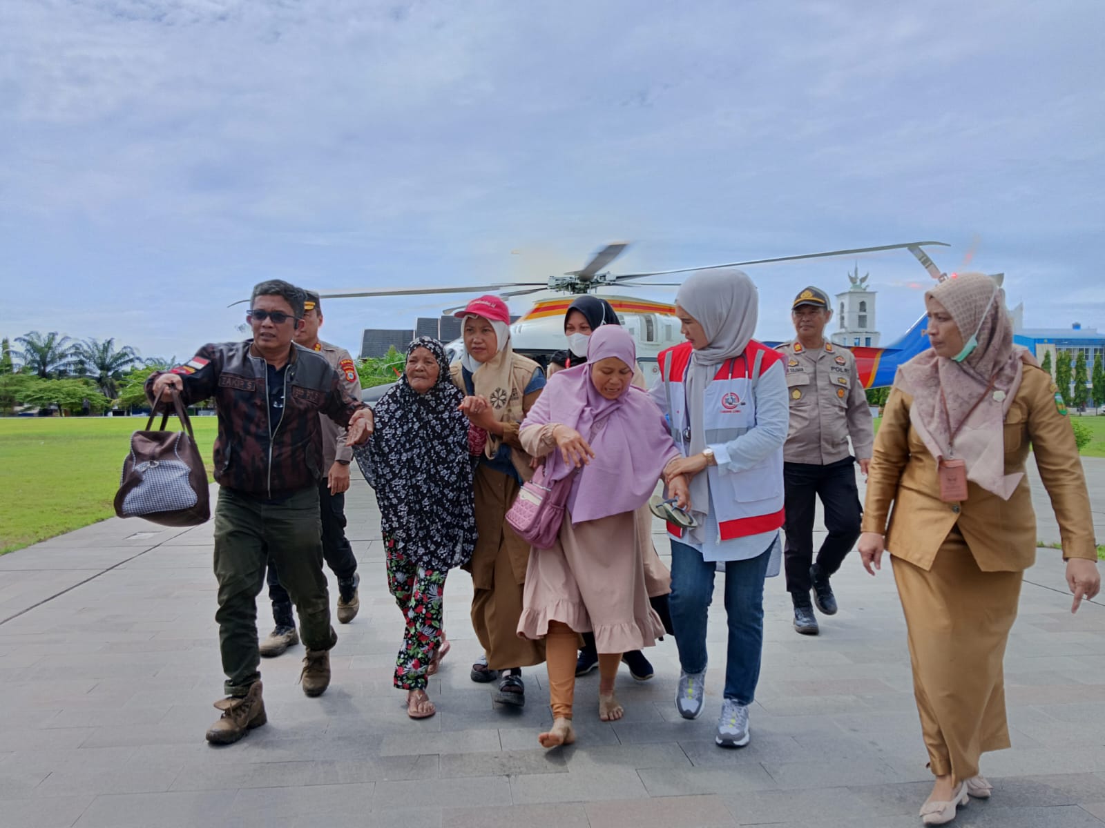 1.898 Warga Latimojong Tinggalkan Kampung Halaman