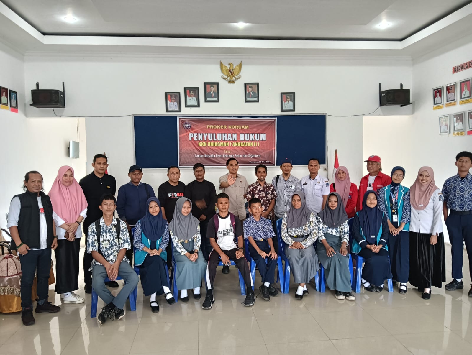 Mahasiswa Uniasman Gelar Penyuluhan Bahaya Narkoba di Ulaweng