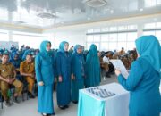Enam Ketua PKK Kecamatan Dilantik, Herfida Muchtar Tekankan Peran Sosial