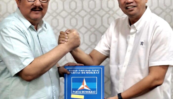 Terima Rekomendasi Surat Tugas DPP Demokrat, TQ Akan Perkuat Konsolidasi    
