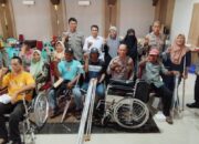 HUT ke-78 Bhayangkara, Polres Palopo Serahkan Alat Bantu ke Penyandang Disabilitas