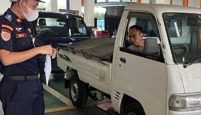 Warga Keluhkan Pungutan Uji KIR Kendaraan di Parepare 