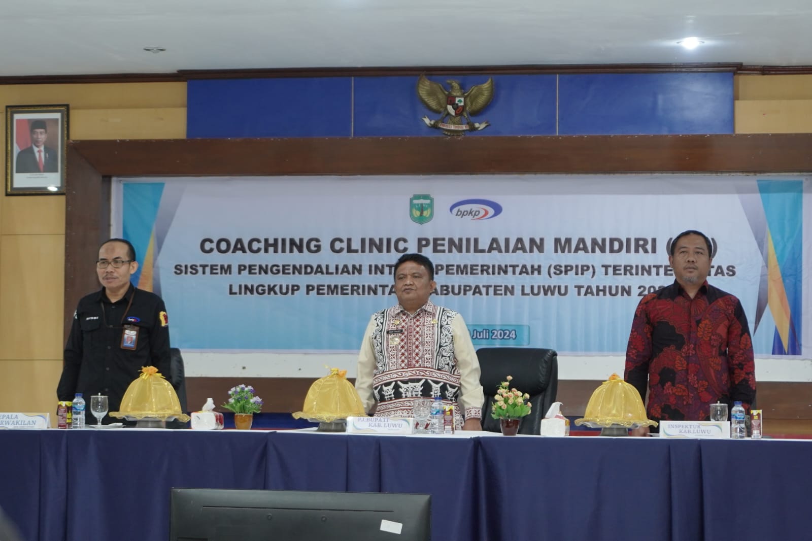 Pj Bupati Luwu Buka Coching Clinic Penilaian Mandiri SPIP Terintegrasi