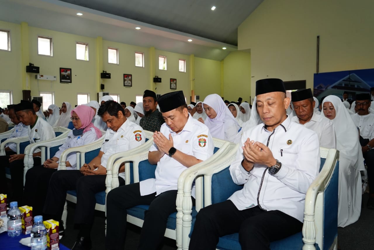 Andi Bataralifu Lepas 475 JCH Asal Kabupaten Wajo