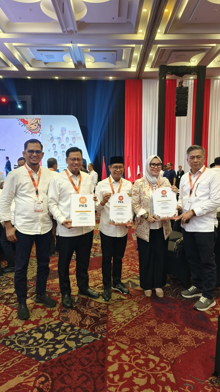 PKS Serahkan Rekomendasi B1-KWK untuk Pasangan MAIKI