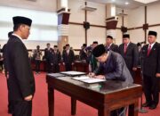 Pj Sekda Sulsel dan 5 Pejabat Eselon II Dilantik, Abdul Hayat Gani Jadi Staf Ahli