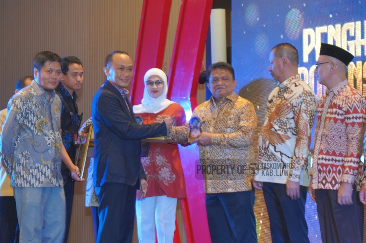 Luwu Terima Penghargaan Tertinggi Jaminan Sosial Ketenagakerjaan di Sulsel