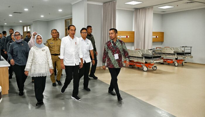 RS Vertikal Makassar Diresmikan Presiden Jokowi, Prof Zudan: Ini Berkah Bagi Sulsel