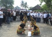 Resmikan Posko Pemenangan Sabbangparu dan Pammana, AR Rahman Ajak Pendukung Ciptakan Pilkada Damai