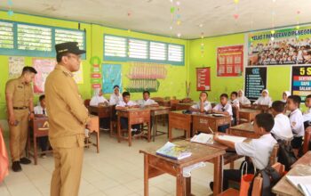 Pj Bupati Takalar Minta Fokus Pembelajaran dan Pencegahan Kekerasan di Sekolah Pj Bupati Takalar Minta Fokus Pembelajaran dan Pencegahan Kekerasan di Sekolah