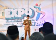 Firmanza DP Buka Expo Kemandirian Pesantren, Rayakan Hari Santri di IAIN Palopo