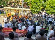 Tanggapi Aksi Demonstrasi, Andi Rio Janji Prioritaskan Nasib Honorer di Bone