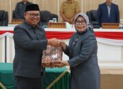 DPRD Palopo Terima Empat Ranperda dari Pemkot, Bahas Pelayanan Haji dan Perpustakaan