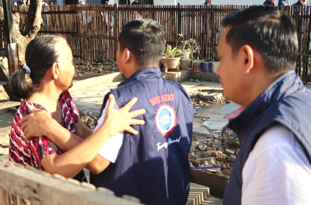 Blusukan TSM MO, Disambut Senyum dan Pelukan Warga Bukit Indah