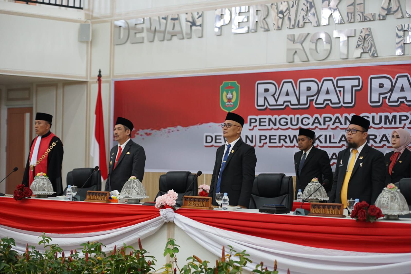 Pj Wali Kota Palopo Hadiri Pengucapan Sumpah Pimpinan DPRD