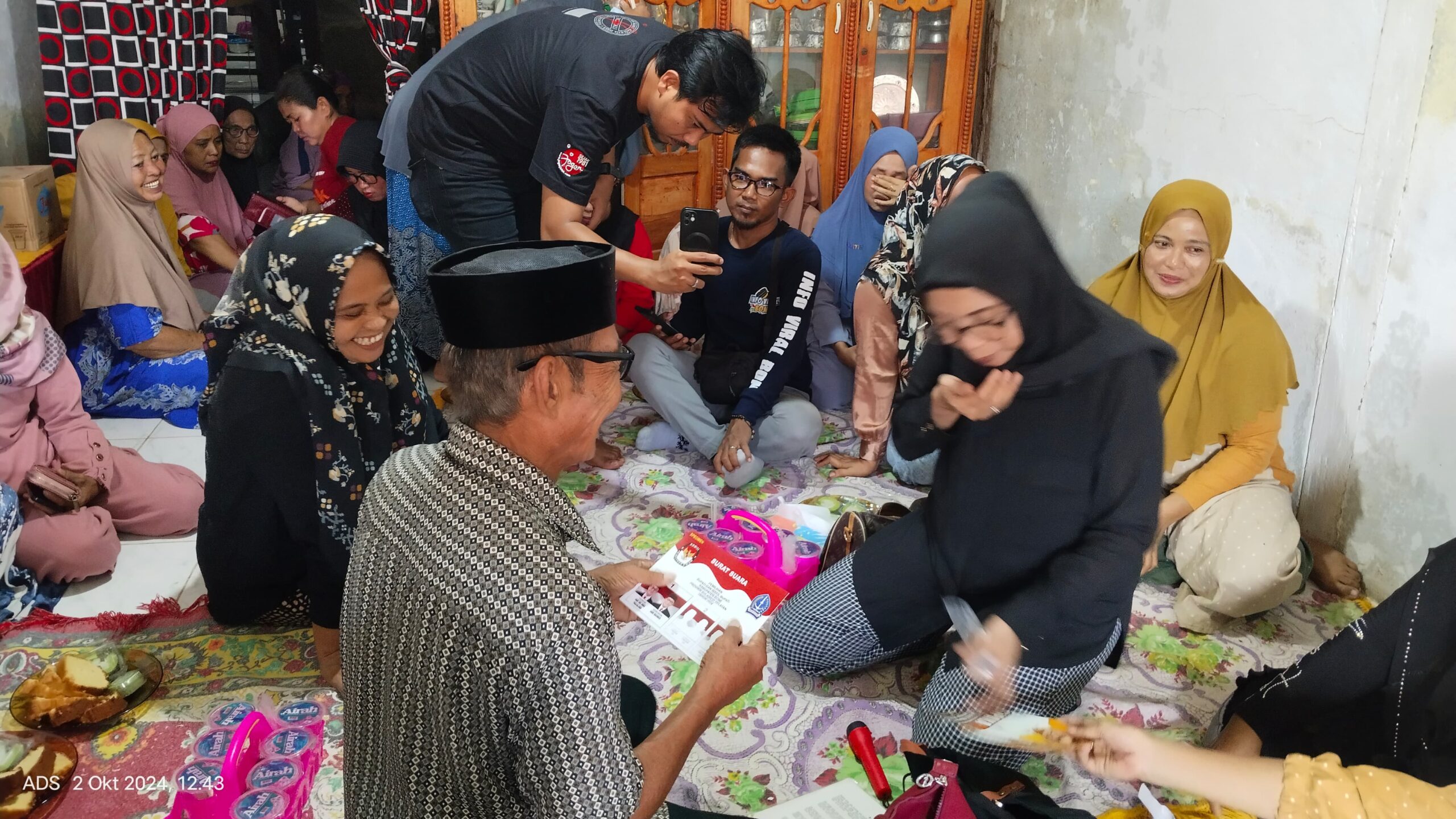 Pasangan Rio-Amir Gelar Pemeriksaan Mata Gratis di Cenrana