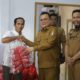 Pemkab Wajo Salurkan Bantuan Atensi KBK di Kelurahan Pimceng Pute