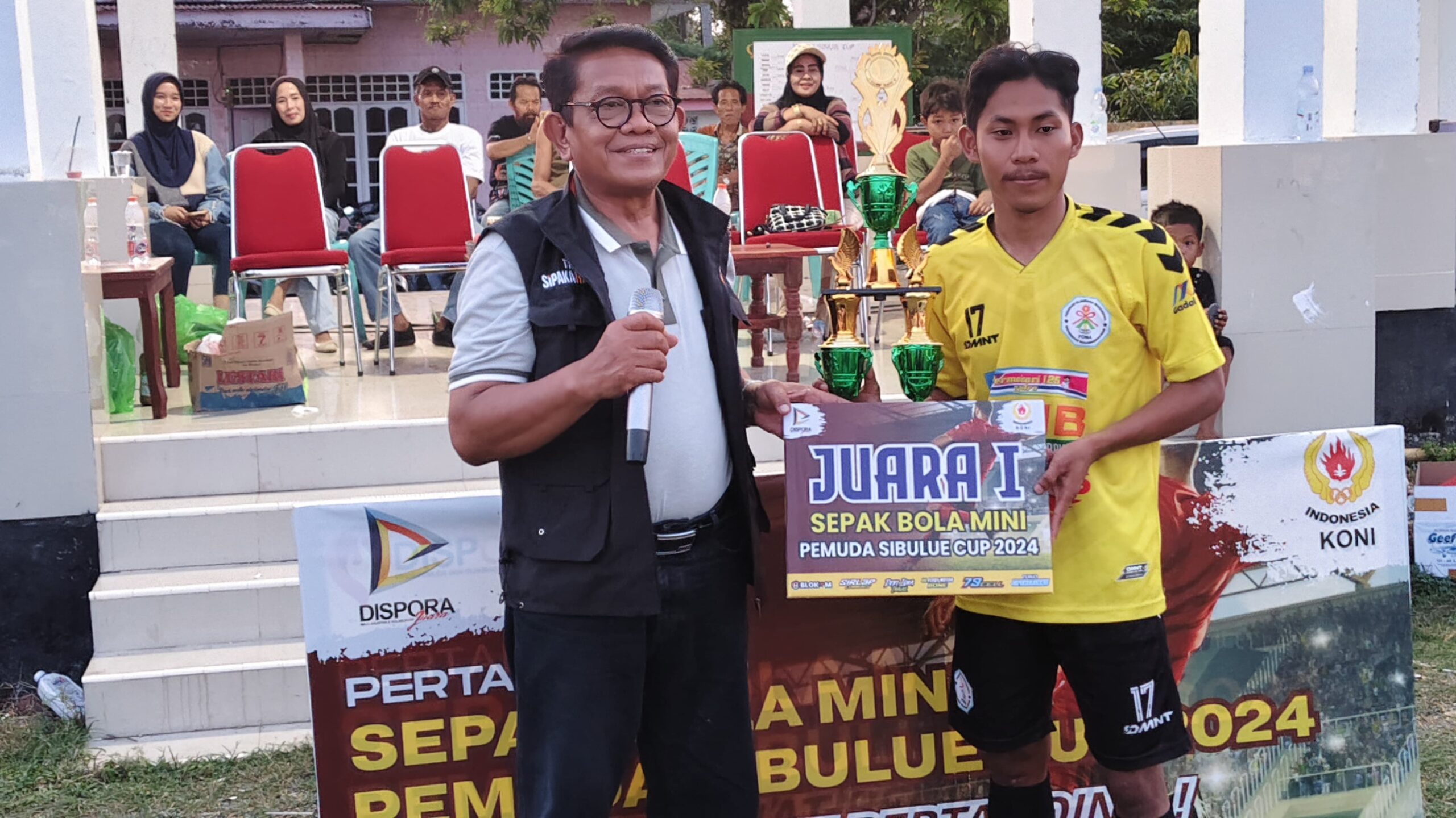 Tutup Sibulue Cup, Amir Mahmud Dorong Kemajuan Olahraga di Sibulue
