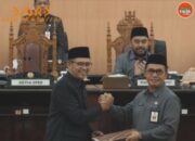 DPRD Makassar Rapat Paripurna Penandatanganan Nota Kesepakatan KUA-PPAS APBD 2025