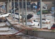 Spanyol Dilanda Banjir Bandang Dahsyat, Ratusan Warga Tewas