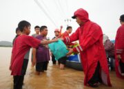 Pj Gubernur Sulsel Pastikan Bantuan Tersalurkan ke Korban Banjir