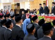 50 Anggota DPRD Resmi Dilantik, Walikota Makassar Tekankan Kepentingan Publik