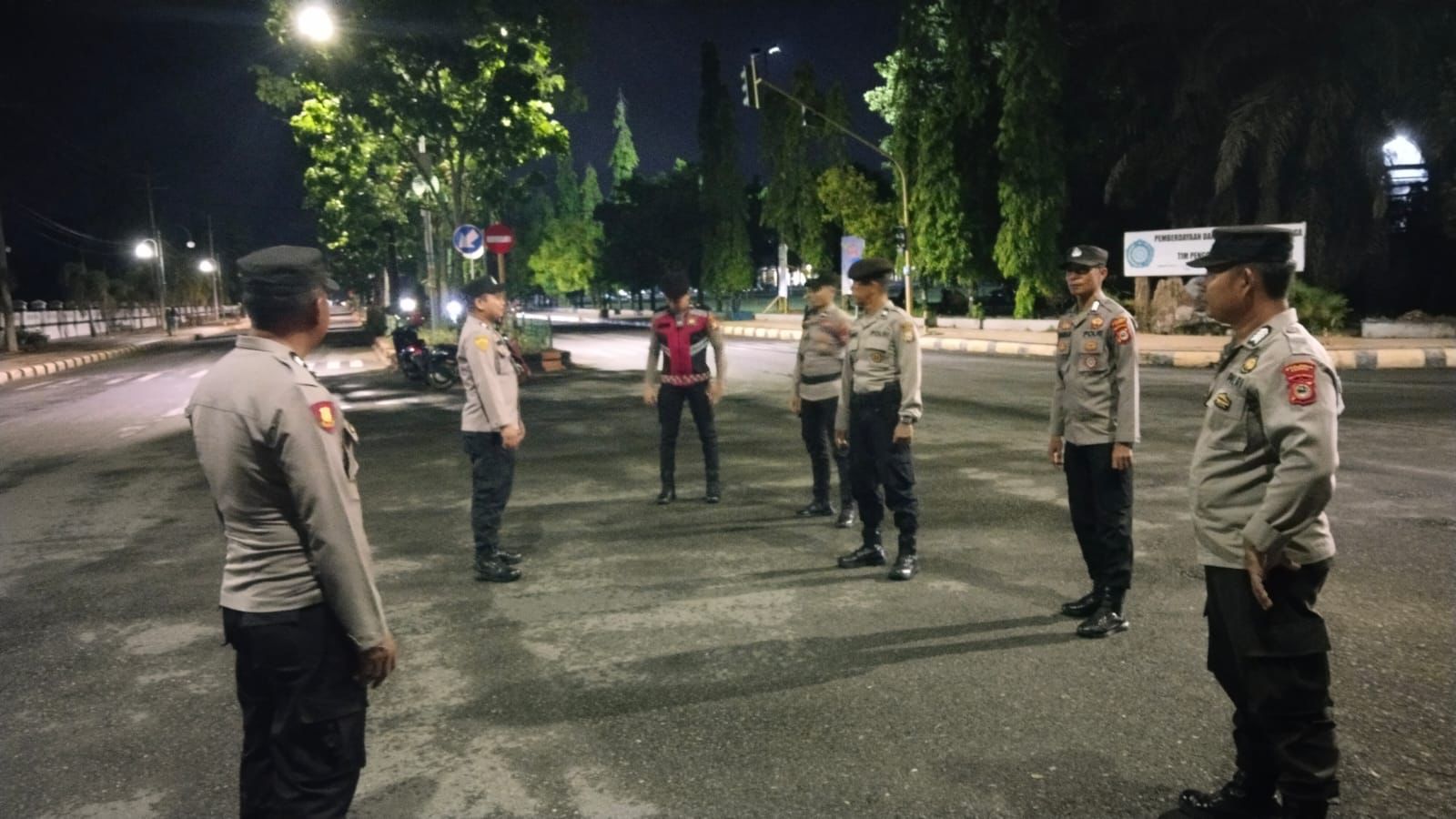 247 Personel Polres Luwu Kawal Perayaan Tahun Baru dengan Sukses