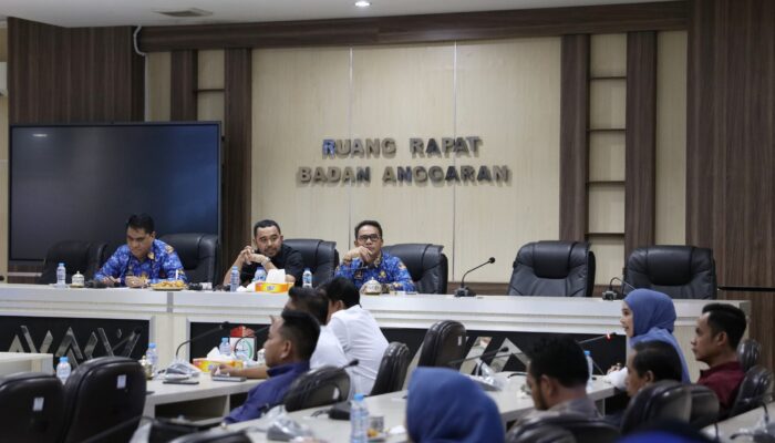 Pj Sekda Makassar dan Banggar DPRD Sinkronkan Perencanaan Anggaran 2025