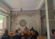 Sat Lantas Polres Bone Gelar Coffee Morning Bersama Wartawan di Warkop Melocca