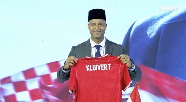Resmi Jadi Pelatih Timnas Indonesia, Kluivert: Saya Tidak Takut Tekanan