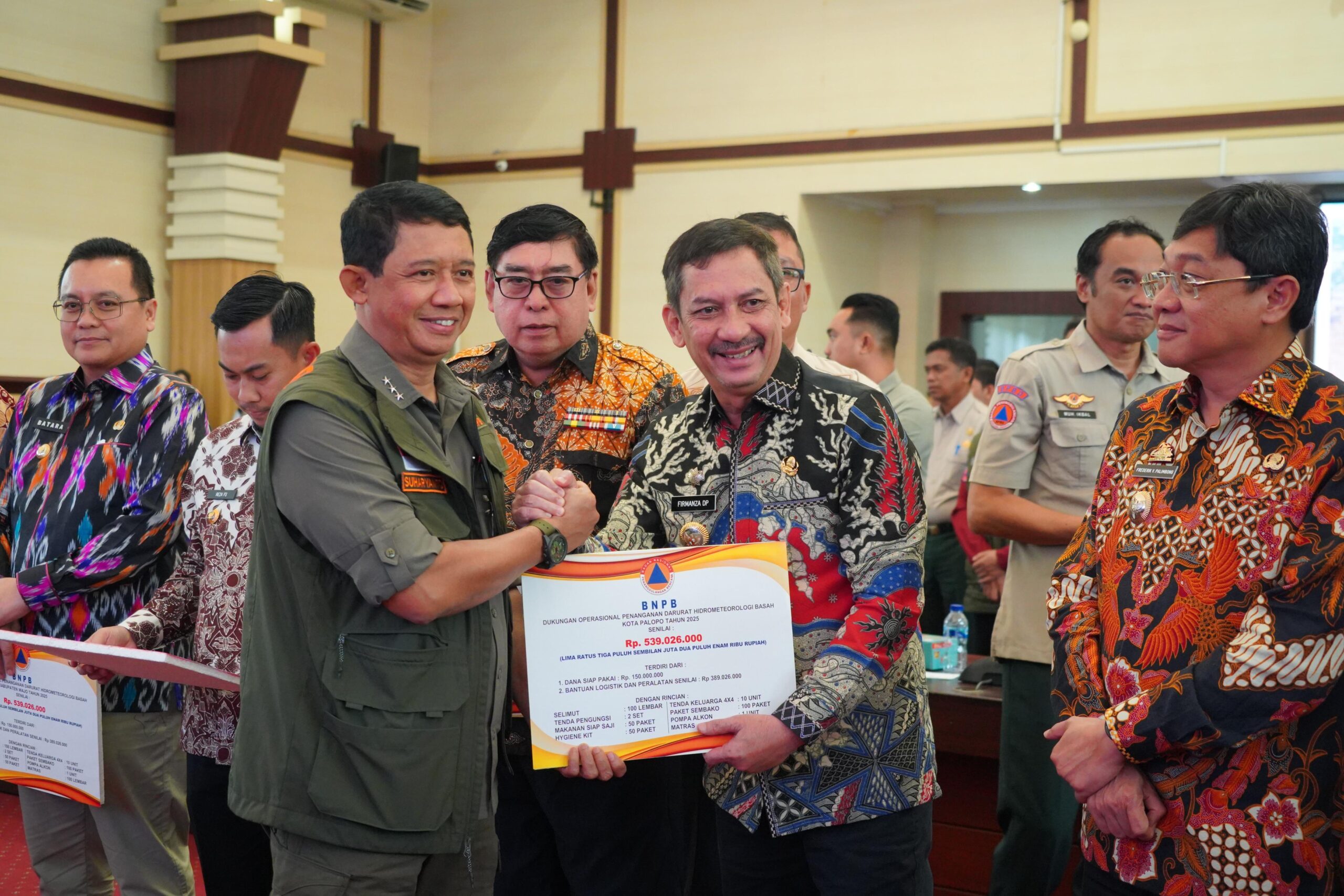 Rapat Penanganan Bencana, Menko PMK Minta Sulsel Tingkatkan Kesiagaan