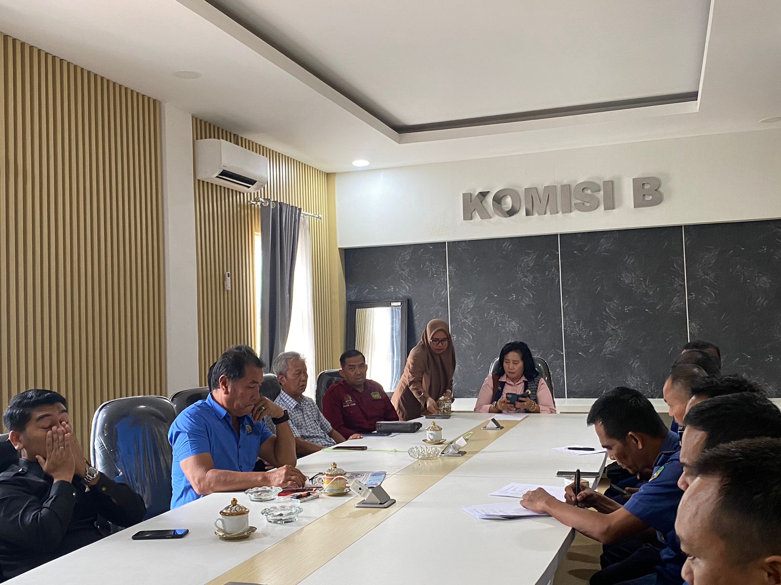 Komisi II DPRD Palopo Bahas Peningkatan Kinerja Damkar dalam RDP