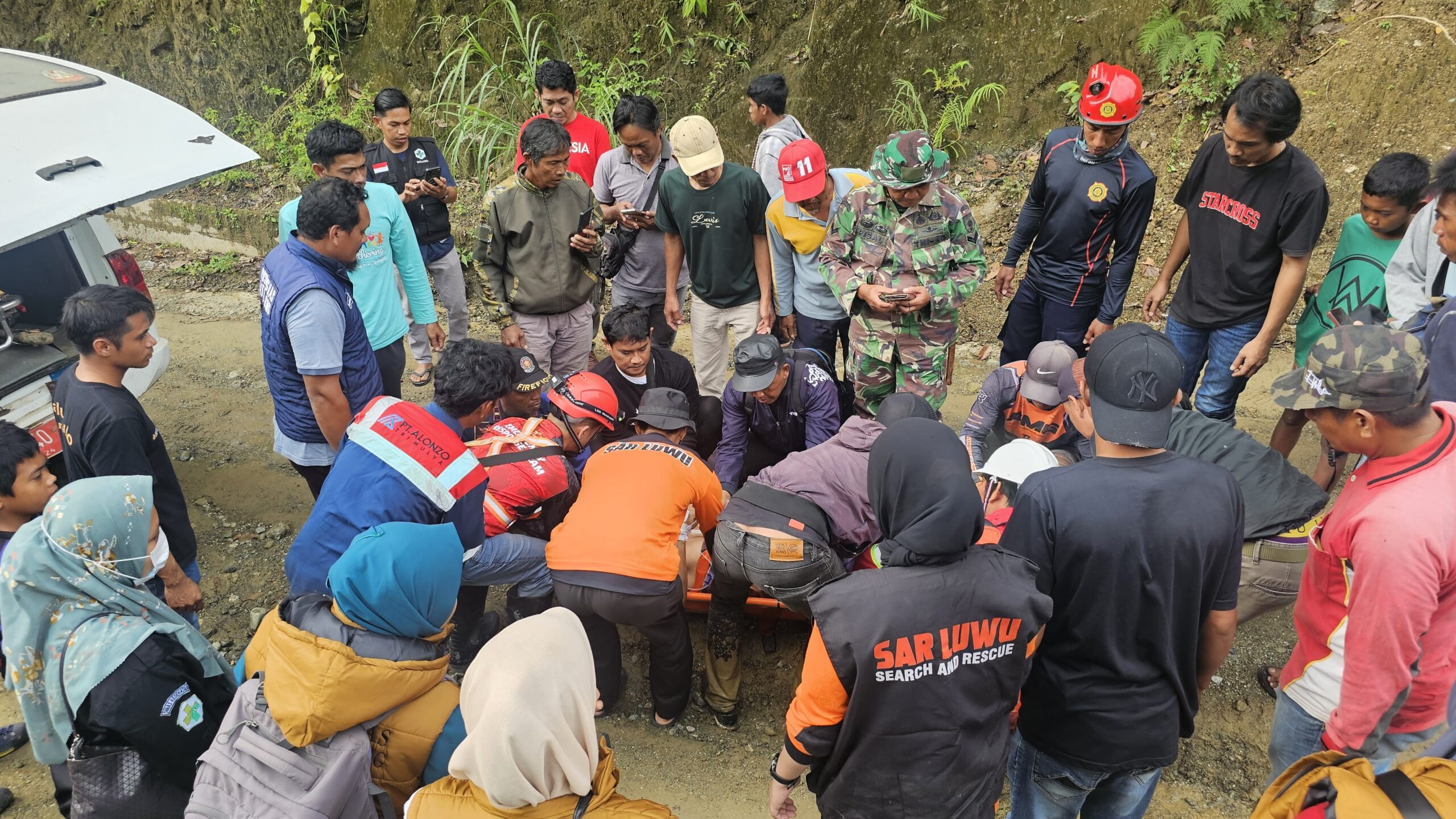 Enam Korban Longsor di Desa Rante Balla, Dua Meninggal Dunia