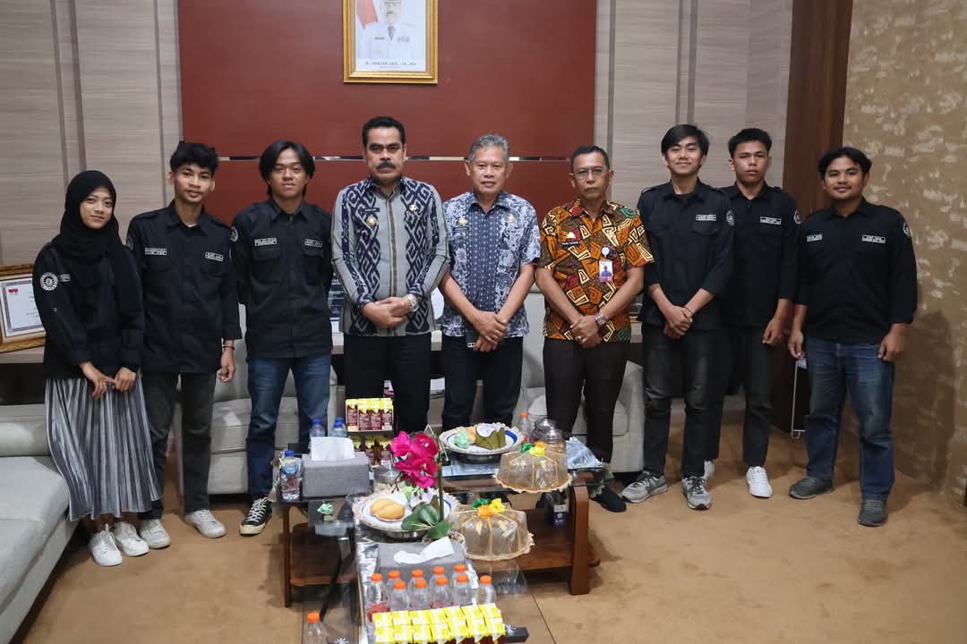 Audiensi dengan KMP UNM, Pj Bupati Pinrang Apresiasi Peran Mahasiswa