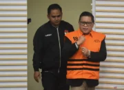 Ditahan KPK, Hasto Kristiyanto Minta Keluarga Jokowi Juga Diperiksa