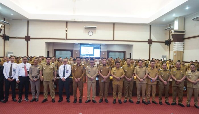 Pj Bupati Sidrap Hadiri Rakor di Makassar Bahas Efisiensi Anggaran