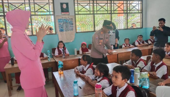 Polres Palopo Gelar Program Makan Bergizi Gratis untuk Siswa SDN 27 Lebang