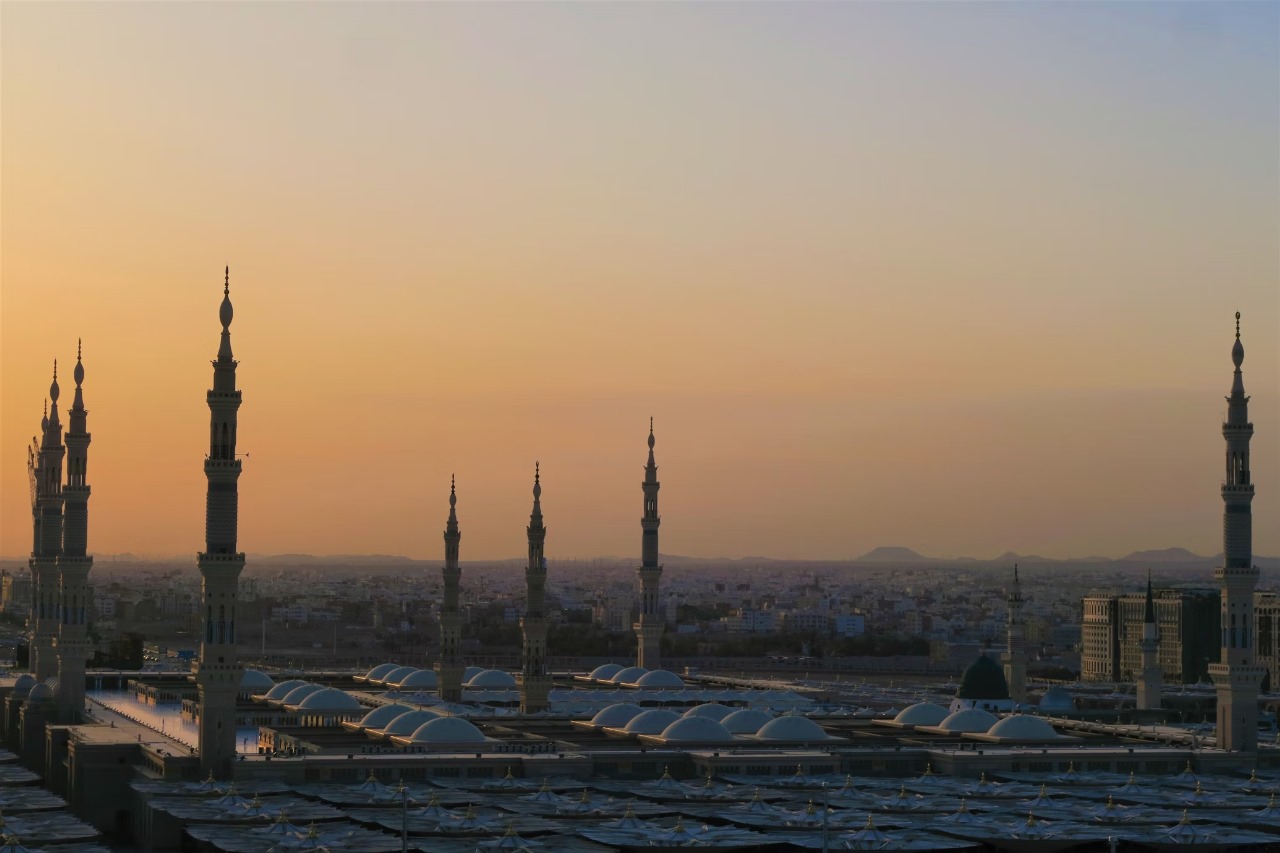 Ramadhan Dunia: Ibadah di Tanah Suci Mekah dan Madinah