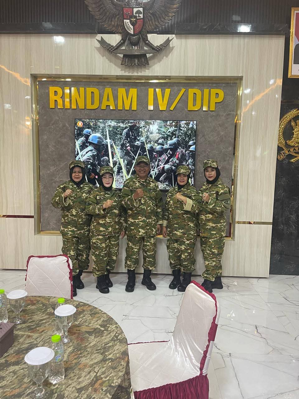 Wabup Sidrap Nurkanaah Ikuti Retret di Akmil Magelang