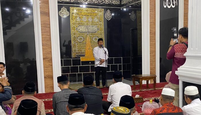 Wali Kota Tasming Hamid Ajak Masyarakat Parepare Makmurkan Masjid